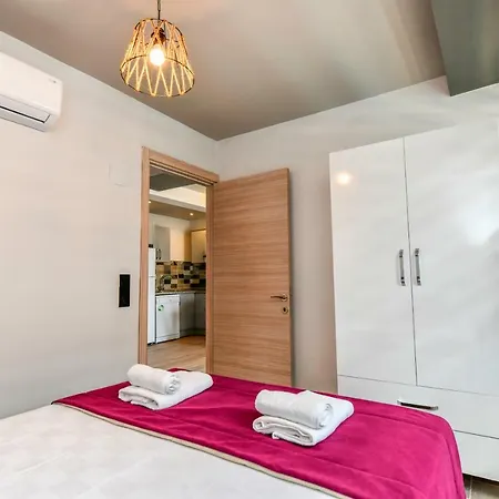 Calis Beach - Yasam Park & Апартаменты *