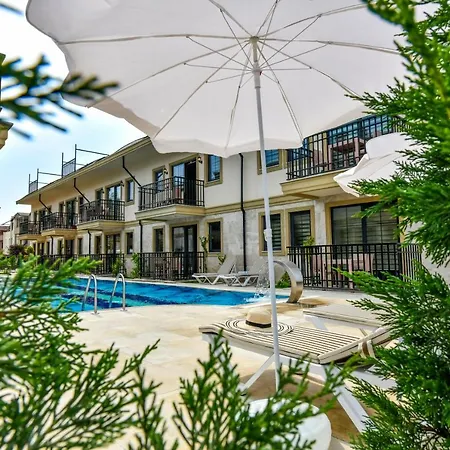 Calis Beach - Yasam Park & Apartment Fethiye